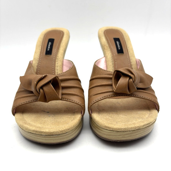 Vintage 00s Y2K Xhilaration Tan Faux Leather Wooden Block Heel Open Toe Pumps 8 - Picture 7 of 16